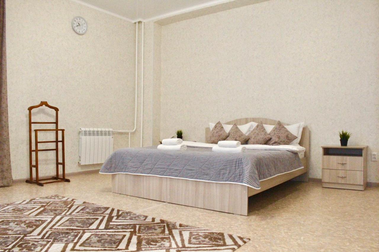 Hotel Gostinica Pavlodar Extérieur photo