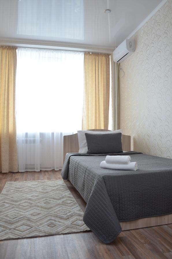 Hotel Gostinica Pavlodar Extérieur photo